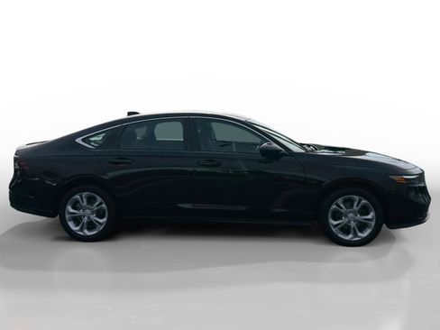 Certified 2023 Honda Accord LX image 6
