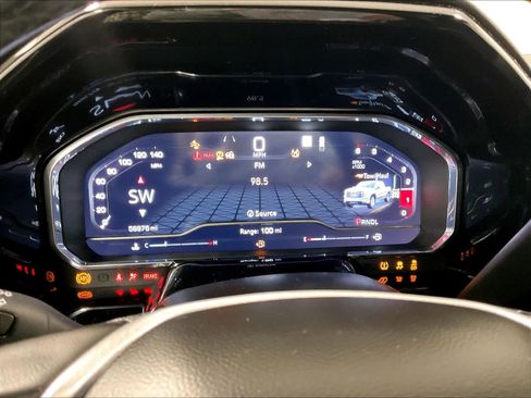 Used 2023 GMC Sierra 1500 Elevation image 25