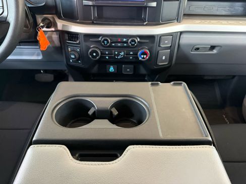 Used 2025 Ford F250 XL w/ XL Off-Road Package AWD/4WD image 9