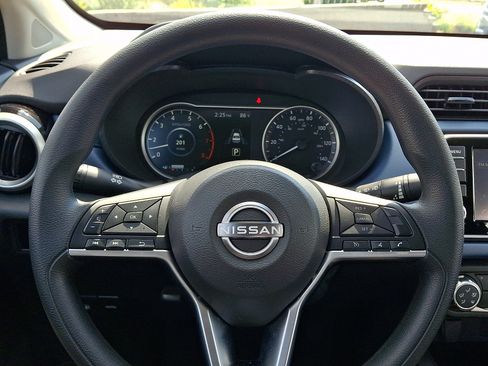 Used 2025 Nissan Versa SV w/ Trunk Package FWD image 20