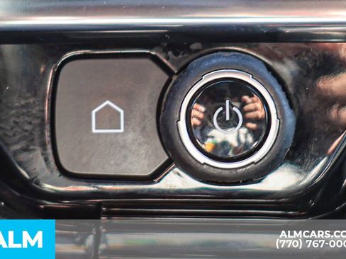 Used 2024 Chevrolet Silverado 2500 LTZ image 46