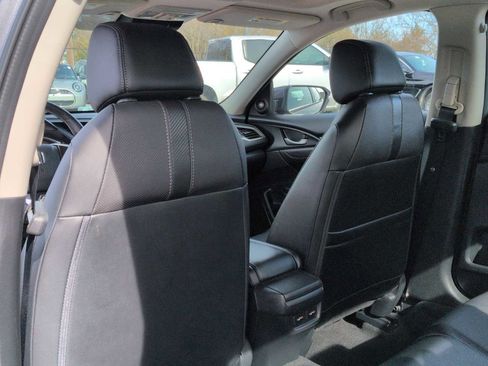 Used 2017 Honda Civic Touring image 19