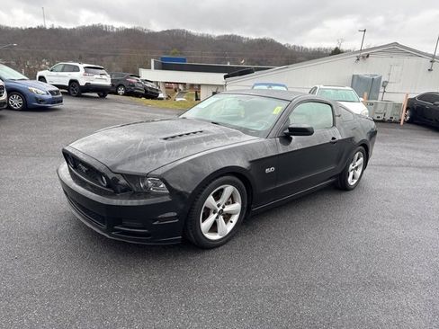 Used 2014 Ford Mustang GT image 4