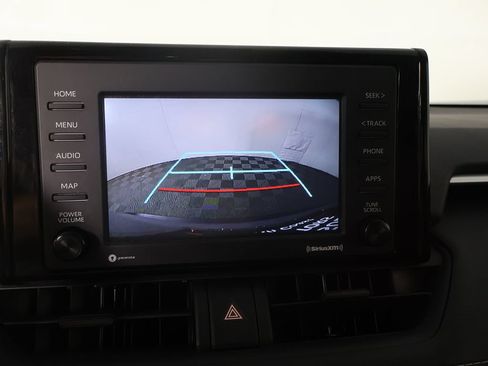 Used 2021 Toyota RAV4 LE AWD/4WD image 37