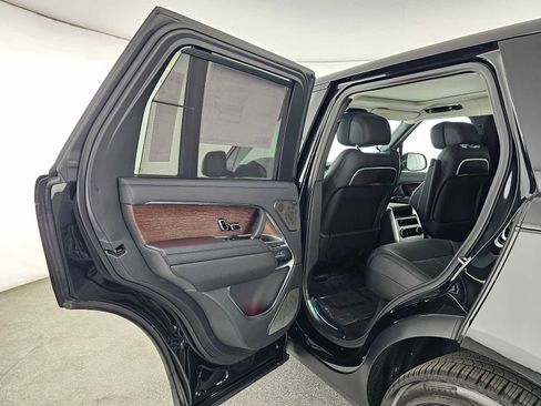 New 2025 Land Rover Range Rover Autobiography image 15