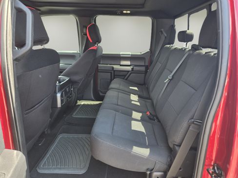 Used 2019 Ford F150 XLT w/ Equipment Group 302A Luxury RWD image 11