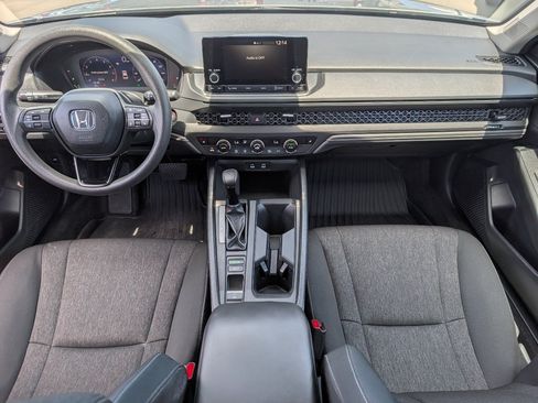 Used 2024 Honda Accord EX image 4