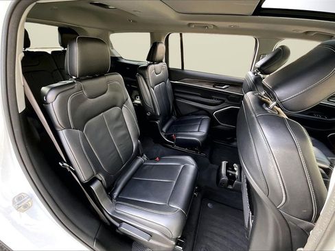 Certified 2022 Jeep Grand Cherokee L Limited image 25