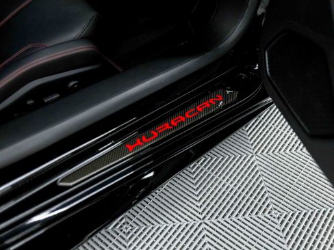 Used 2015 Lamborghini Huracan LP 610-4 image 46