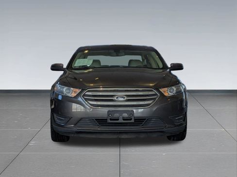 Used 2015 Ford Taurus SEL image 5