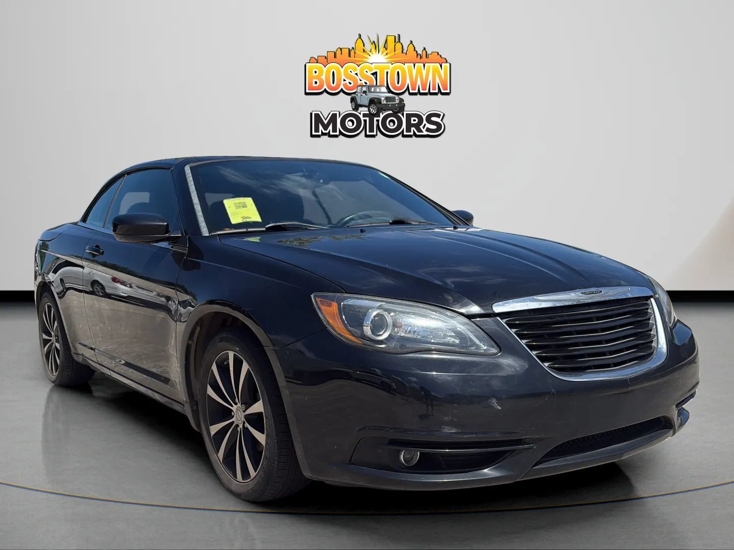 Used 2013 Chrysler 200 S FWD image 11