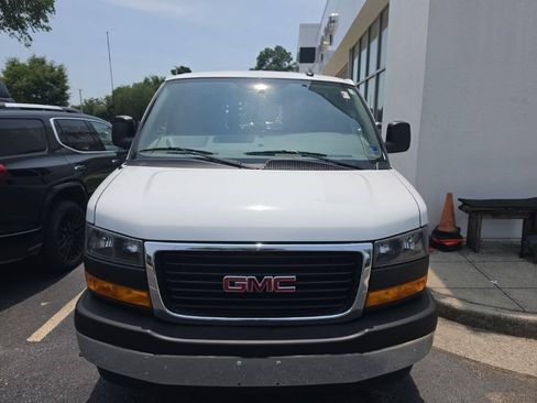 Used 2024 GMC Savana 2500 w/ Driver Convenience Package RWD image 3