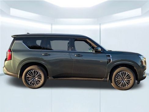 New 2025 Nissan Armada SL w/ Captain's Chari Seat Package image 7