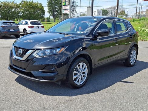 Used 2021 Nissan Rogue Sport S AWD/4WD image 3