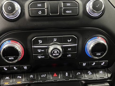 Used 2021 GMC Sierra 1500 Denali w/ Denali Ultimate Package image 35