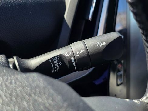 Used 2020 Toyota Prius Prime Limited image 35