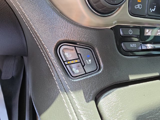 Certified 2017 GMC Yukon Denali AWD/4WD image 23