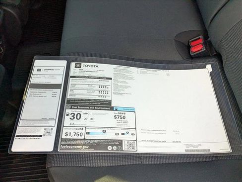 New 2025 Toyota RAV4 LE image 17