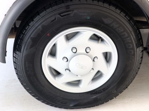 Used 2023 Ford E-350 and Econoline 350 Super Duty w/ Power Windows & Locks Group RWD image 27