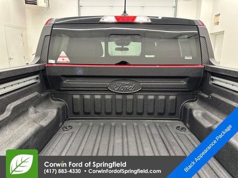 New 2026 Ford Maverick Lariat w/ Black Appearance Package image 18