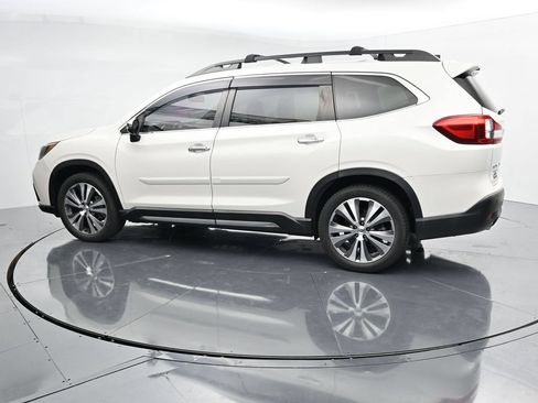 Used 2019 Subaru Ascent Touring AWD/4WD image 5
