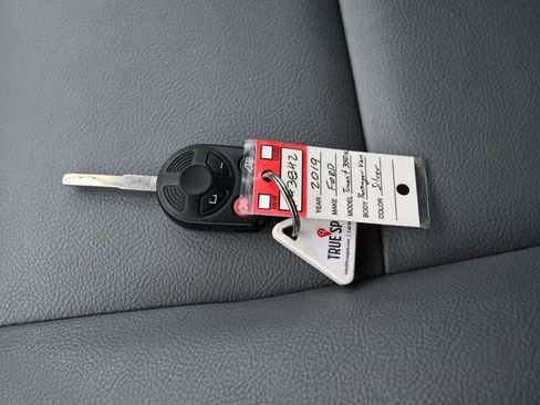Used 2019 Ford Transit 350 XL image 27