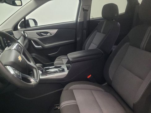 Used 2024 Chevrolet Blazer LT w/ Convenience Package FWD image 17