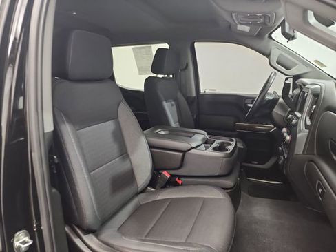 Used 2019 Chevrolet Silverado 1500 RST image 28
