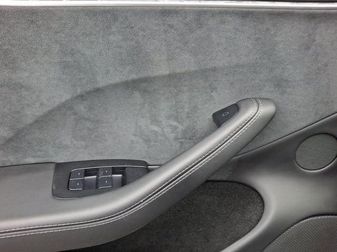 Used 2024 Tesla Model 3 Long Range AWD/4WD image 16