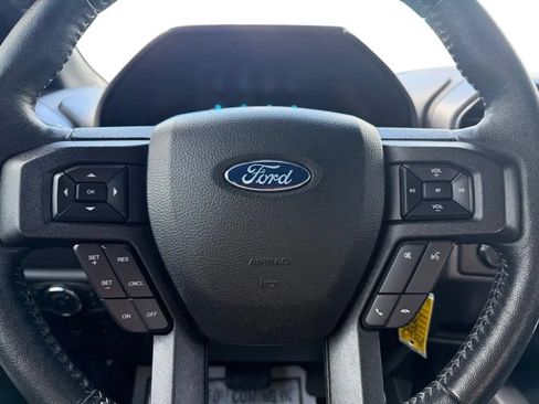Used 2020 Ford F150 XLT w/ Equipment Group 302A Luxury AWD/4WD image 14