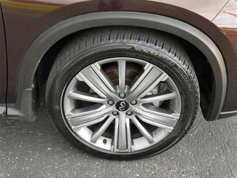 Used 2021 INFINITI QX50 Sensory image 7