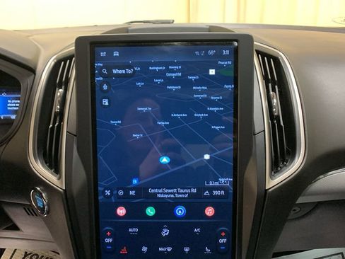 Certified 2022 Ford Edge SEL w/ Convenience Package image 40