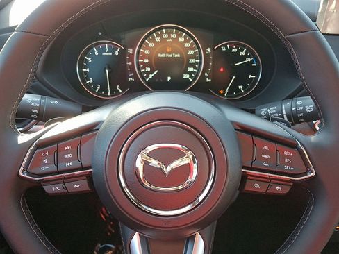 New 2025 MAZDA CX-5 Signature image 15