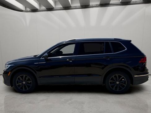 Used 2024 Volkswagen Tiguan Wolfsburg Edition FWD image 2