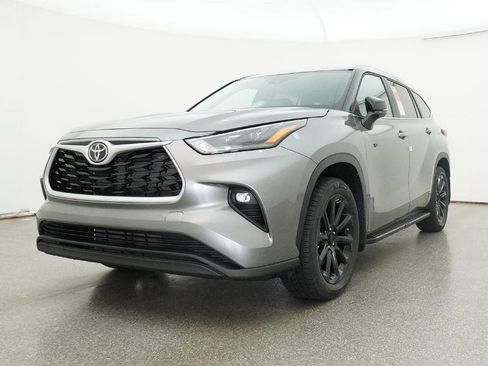 New 2026 Toyota Highlander XLE AWD/4WD image 42
