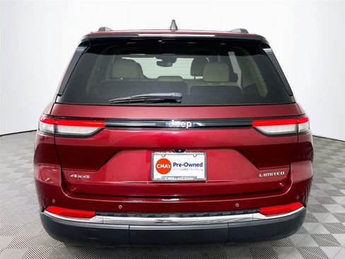 Used 2022 Jeep Grand Cherokee Limited AWD/4WD image 7