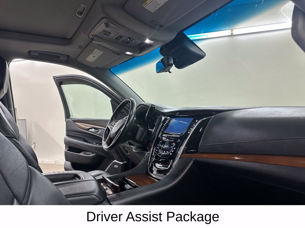 Used 2017 Cadillac Escalade Premium Luxury AWD/4WD image 20