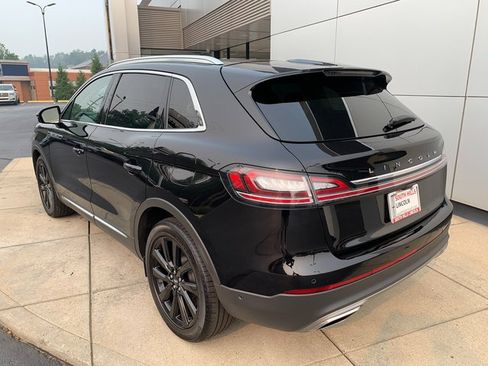 Certified 2023 Lincoln Nautilus Reserve w/ Equipment Group 201A AWD/4WD image 3