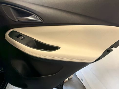 Used 2024 Buick Encore GX Avenir w/ Avenir Convenience Package FWD image 35