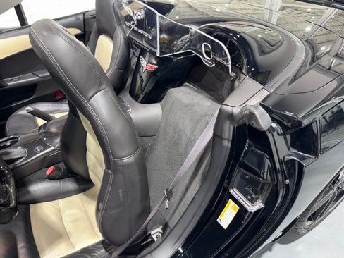 Used 2008 Chevrolet Corvette Convertible w/ Preferred Equipment Group RWD image 65