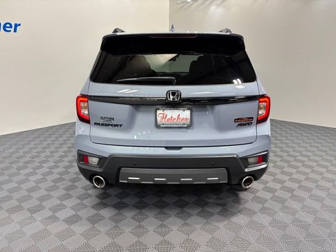 Used 2024 Honda Passport TrailSport image 5
