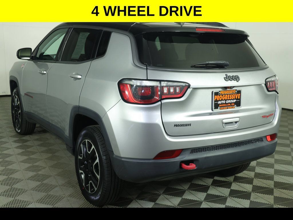 Used 2020 Jeep Compass Trailhawk AWD/4WD image 4