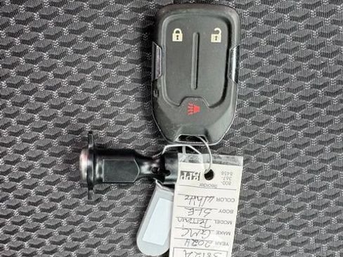 Used 2024 GMC Terrain SLE AWD/4WD image 6