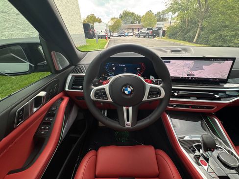 Used 2026 BMW X5 M Competition w/ Executive Package image 66