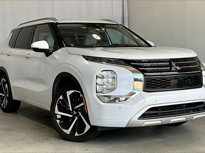 Used 2023 Mitsubishi Outlander SEL
