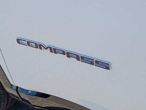 Used 2025 Jeep Compass Limited w/ Elite Group AWD/4WD image 31
