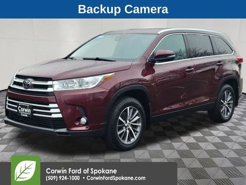 Used 2019 Toyota Highlander XLE image 5