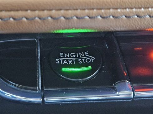 Certified 2023 Lincoln Nautilus Reserve w/ Equipment Group 201A image 21