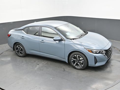 New 2025 Nissan Sentra SV w/ All-Weather Package image 34