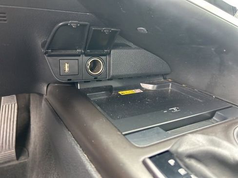 Used 2023 Toyota Camry XSE image 19